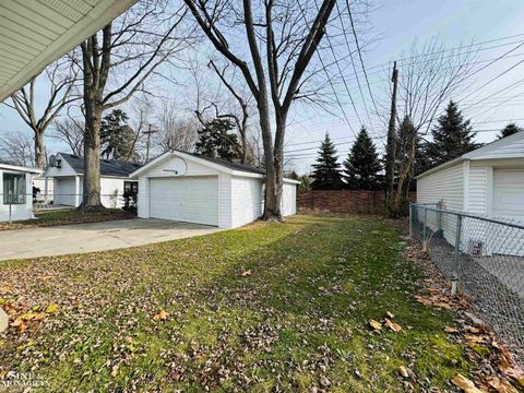 A home in Grosse Pointe Woods