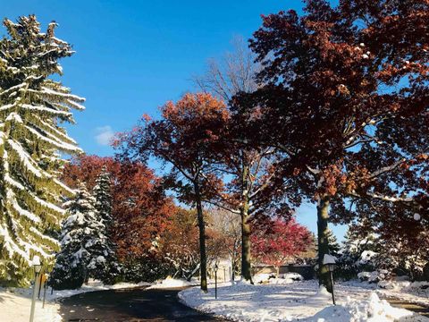 A home in Grosse Pointe Woods