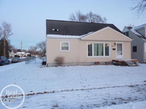 A home in Clawson