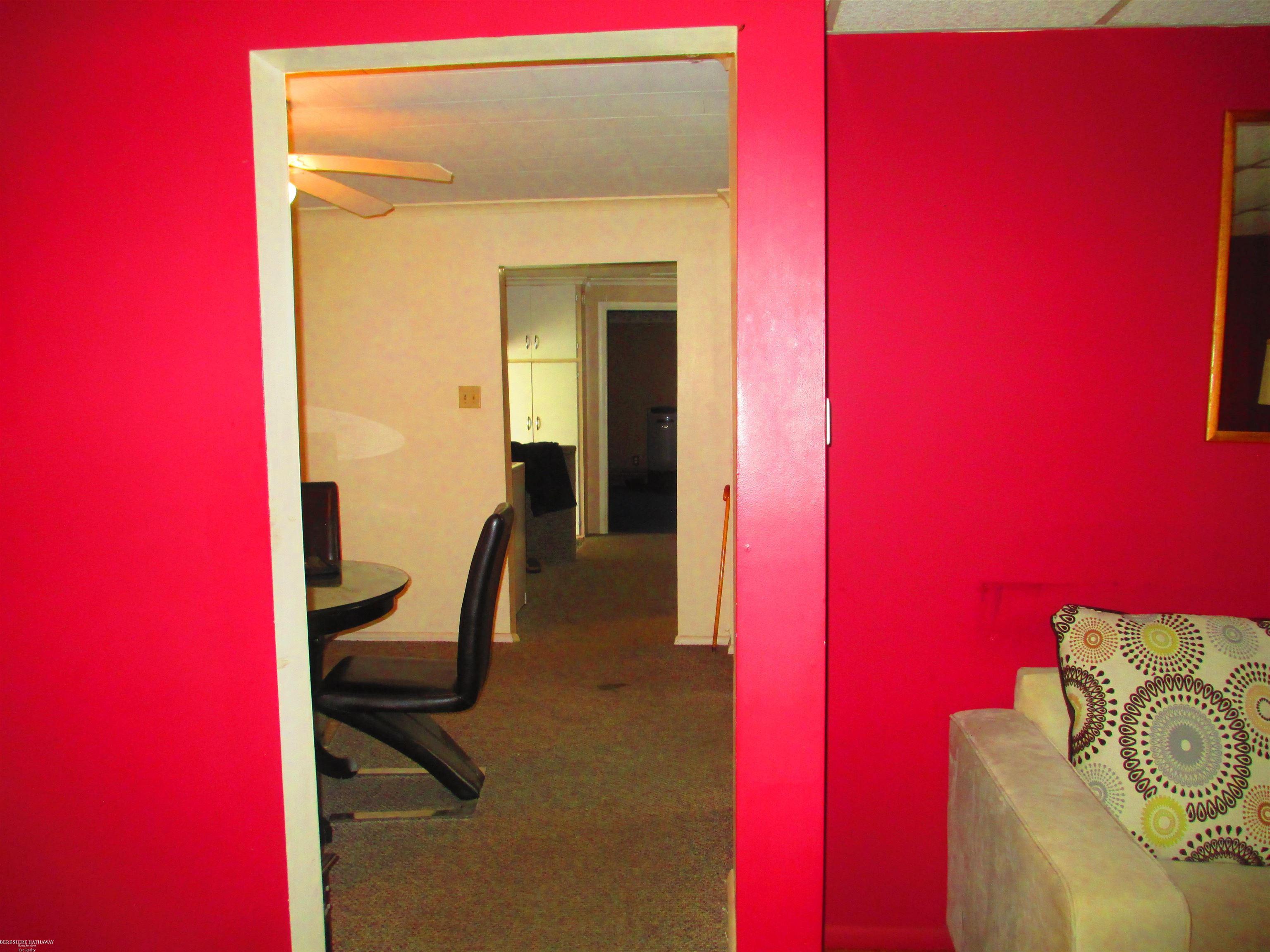 Owosso, Michigan 48867, United States, 4 Bedrooms Bedrooms, ,2 BathroomsBathrooms,Residential,Active,114600