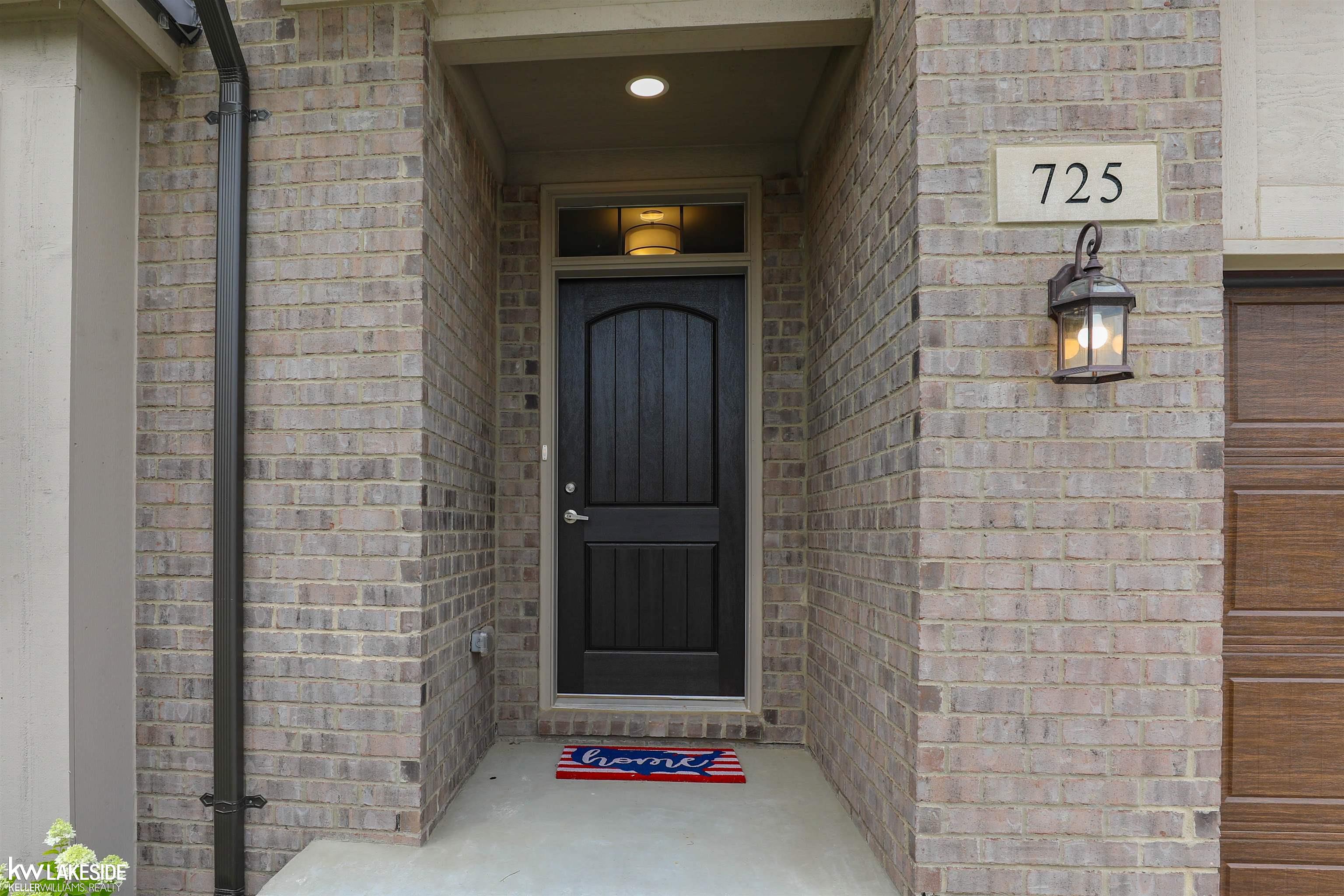 Photo 5 of 56 of 725 Brookstone Drive condo