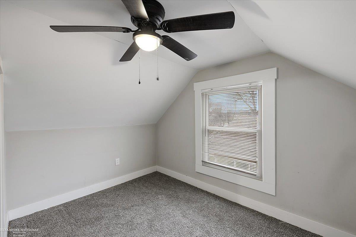 Roseville, Michigan 48066, United States, 3 Bedrooms Bedrooms, ,1 BathroomBathrooms,Residential,Active,95235