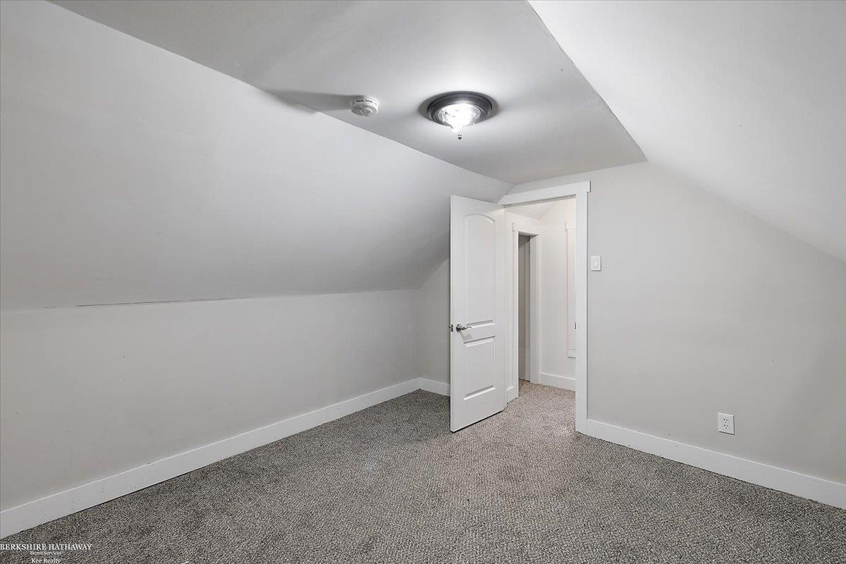 Roseville, Michigan 48066, United States, 3 Bedrooms Bedrooms, ,1 BathroomBathrooms,Residential,Active,95235