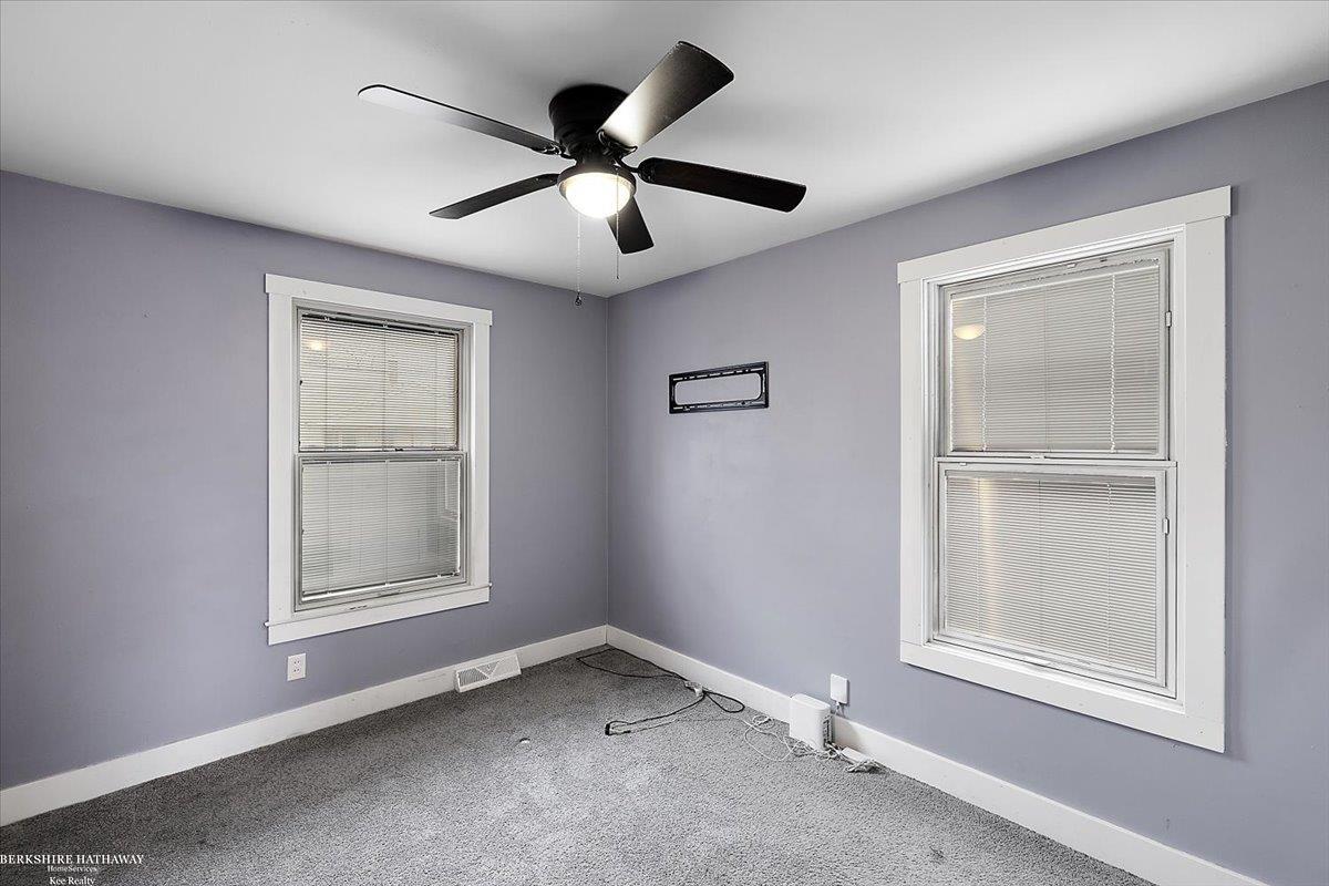 Roseville, Michigan 48066, United States, 3 Bedrooms Bedrooms, ,1 BathroomBathrooms,Residential,Active,95235