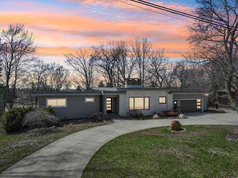 Photo for 8 Lakeridge Drive