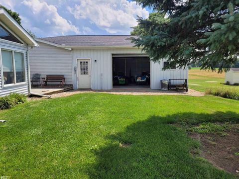 A home in Lapeer