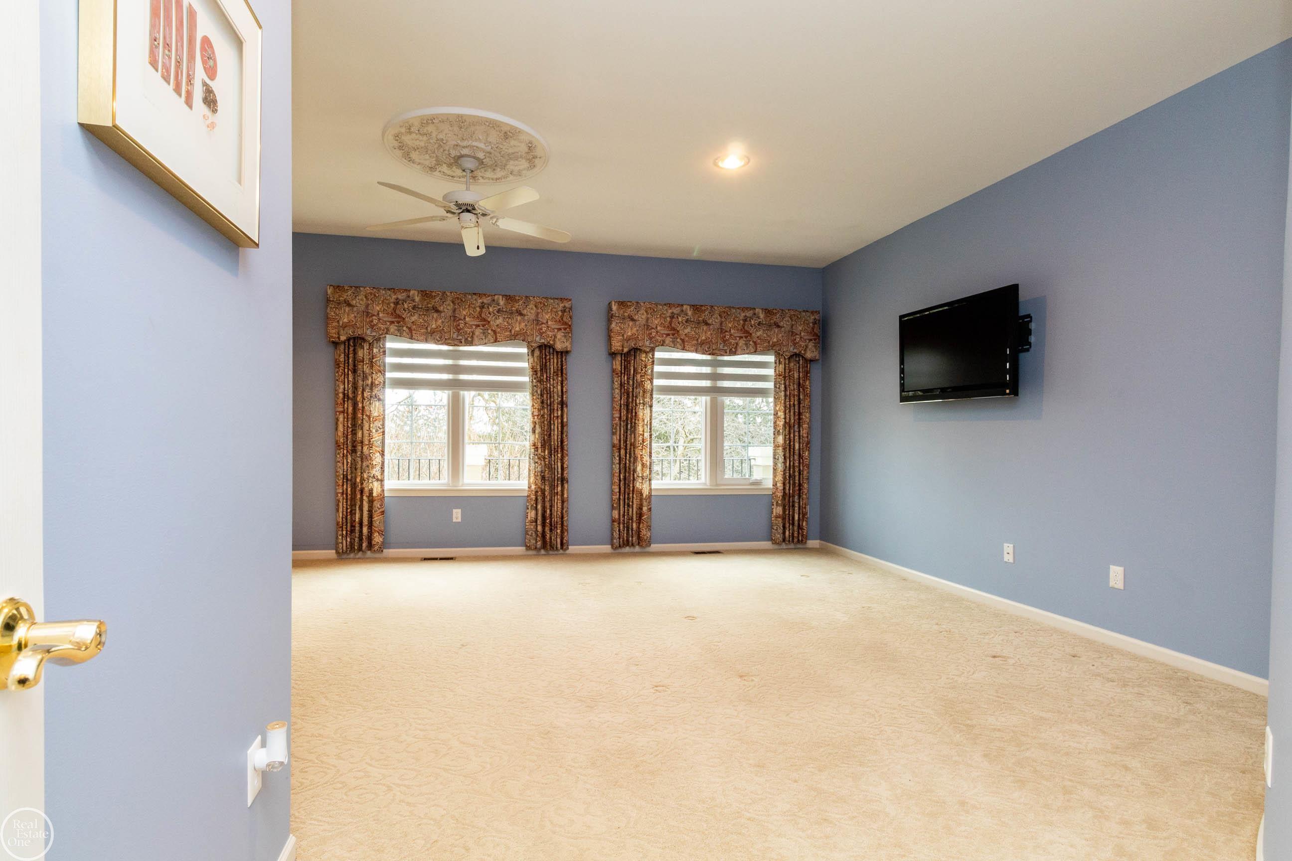 Photo 19 of 67 of 5337 Bristol Parke Circle condo