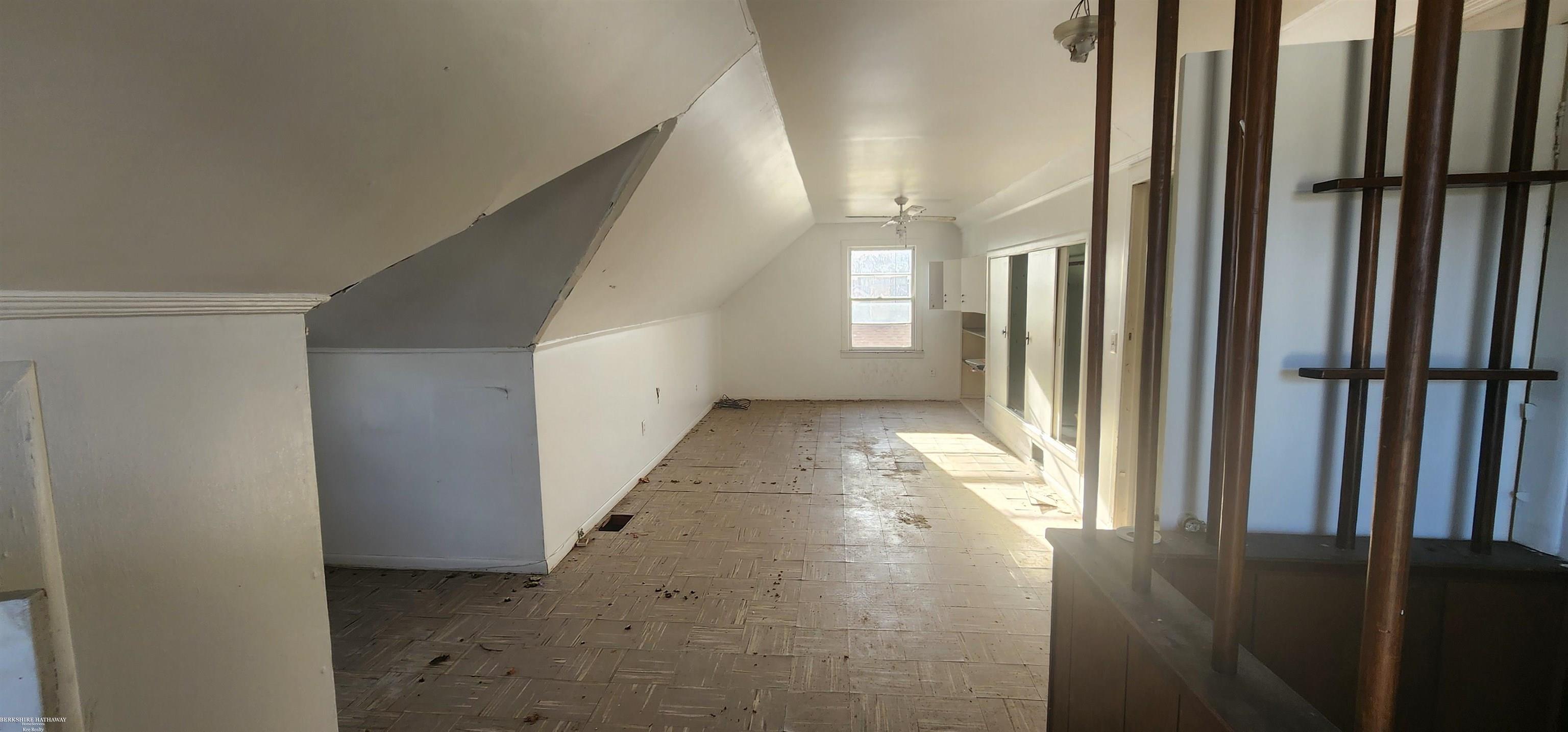 Flint, Michigan 48504, United States, 3 Bedrooms Bedrooms, ,2 BathroomsBathrooms,Residential,Active,105554