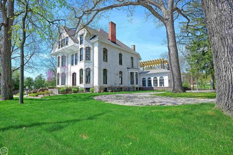 A home in Romeo