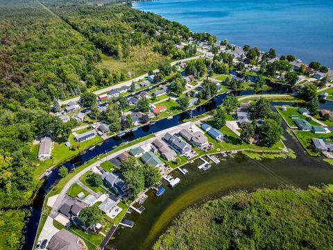 A home in Houghton Lake