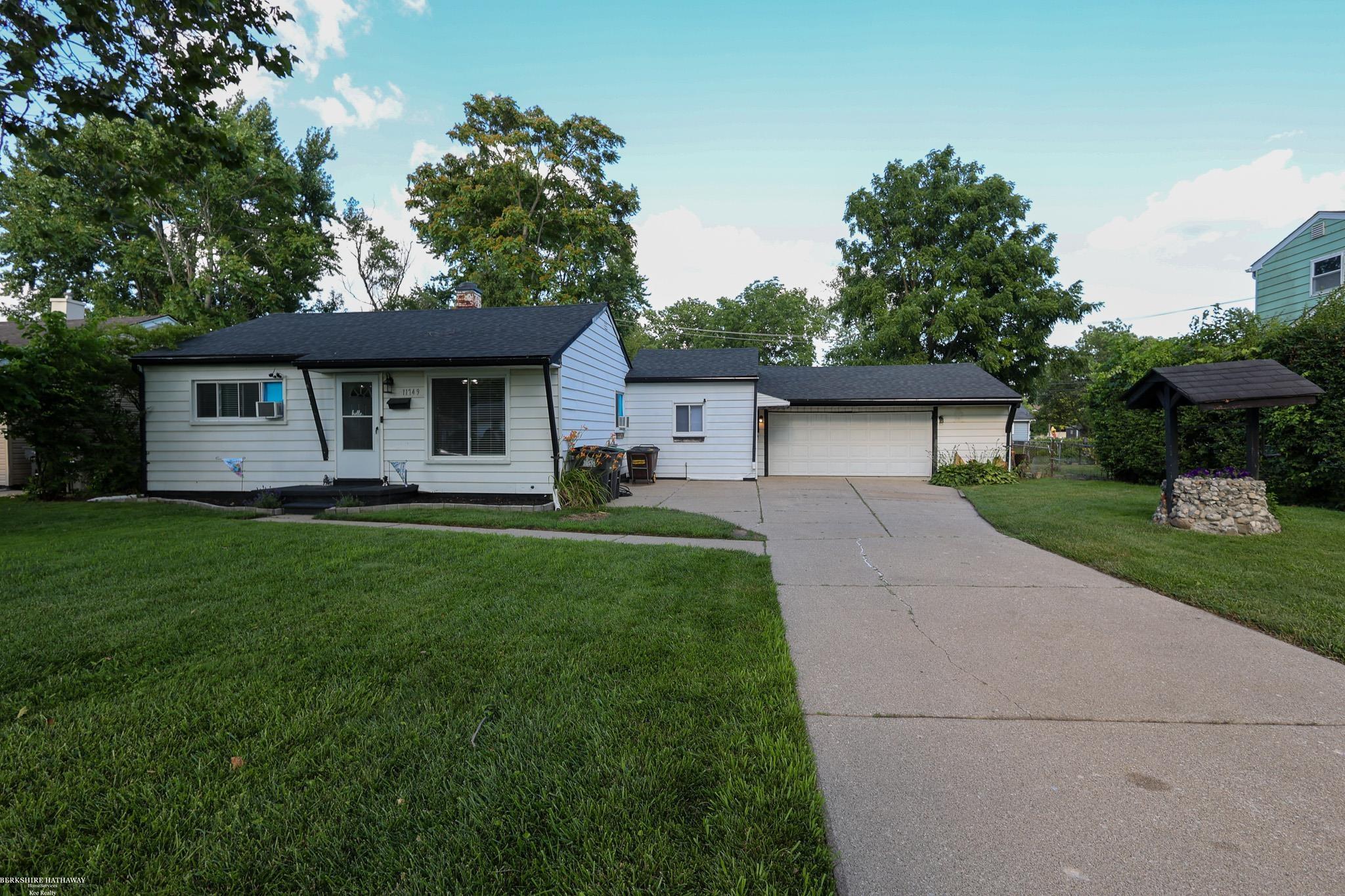 Taylor, Michigan 48180, United States, 3 Bedrooms Bedrooms, ,1 BathroomBathrooms,Residential,Active,163143