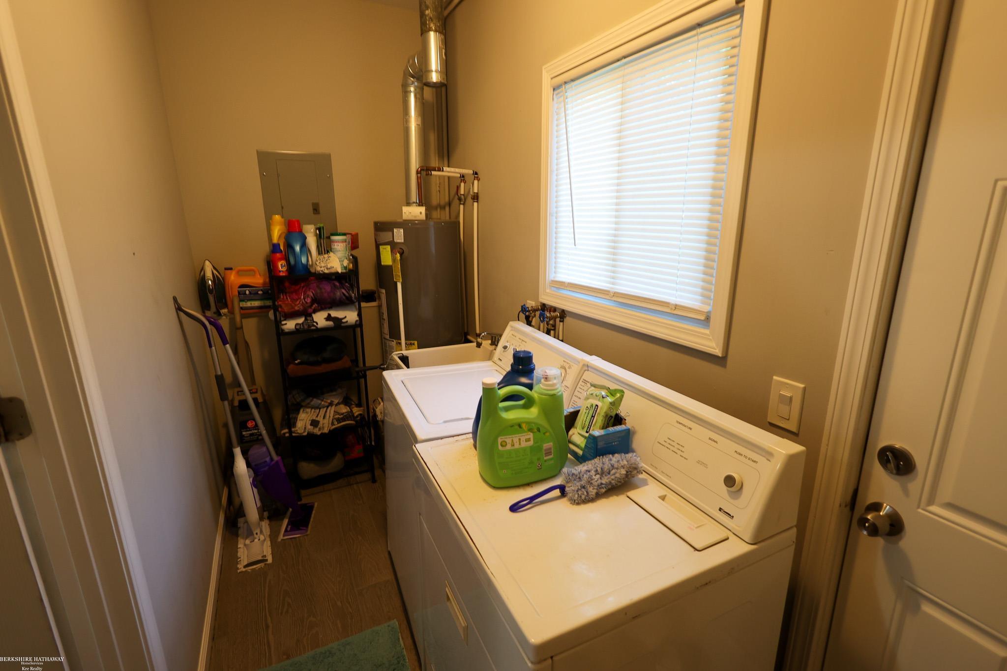 Taylor, Michigan 48180, United States, 3 Bedrooms Bedrooms, ,1 BathroomBathrooms,Residential,Active,163143