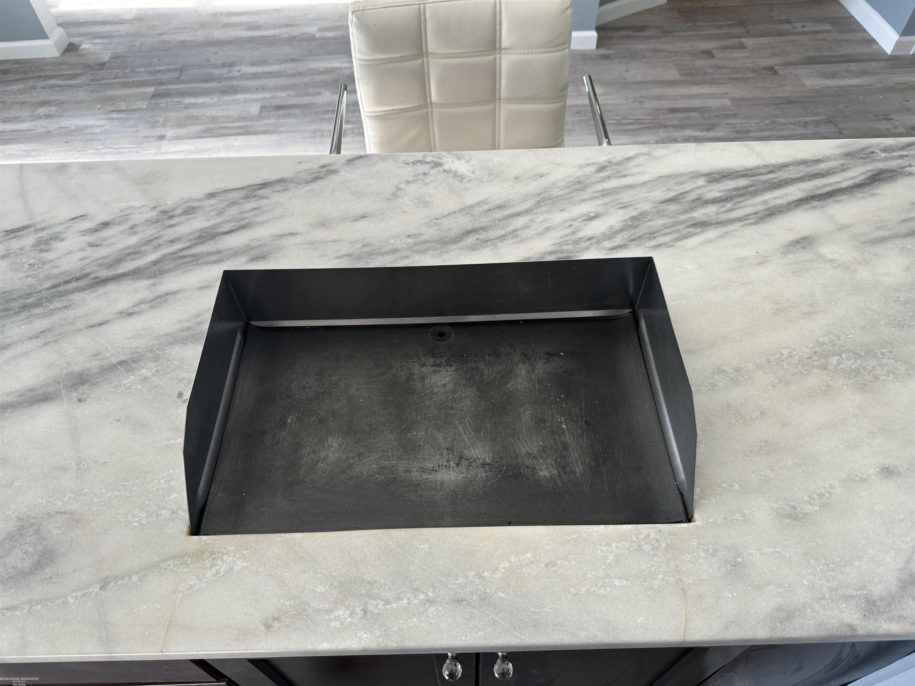 Algonac, Michigan 48001, United States, 3 Bedrooms Bedrooms, ,3 BathroomsBathrooms,Residential,Active,103932