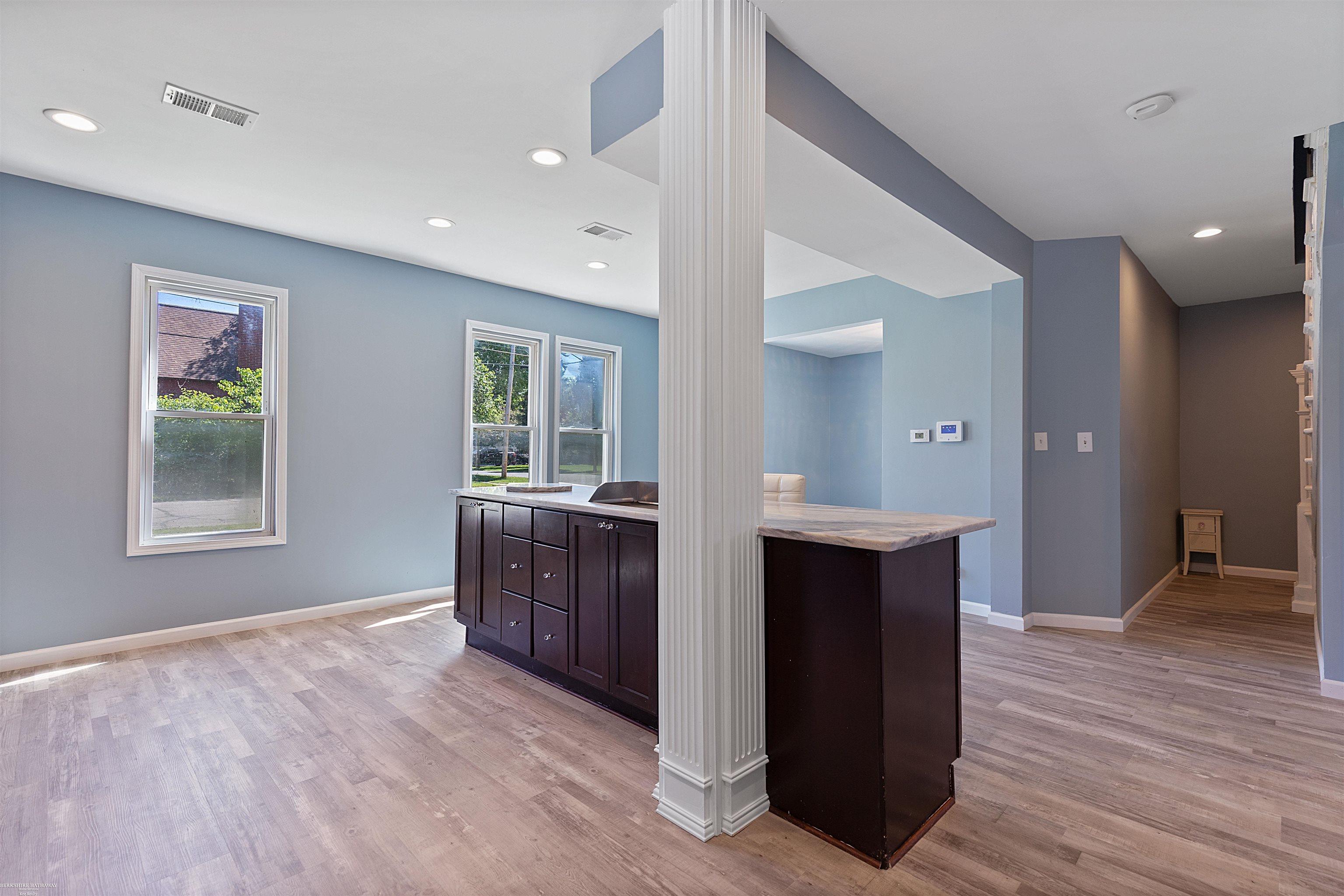 Algonac, Michigan 48001, United States, 3 Bedrooms Bedrooms, ,3 BathroomsBathrooms,Residential,Active,103932