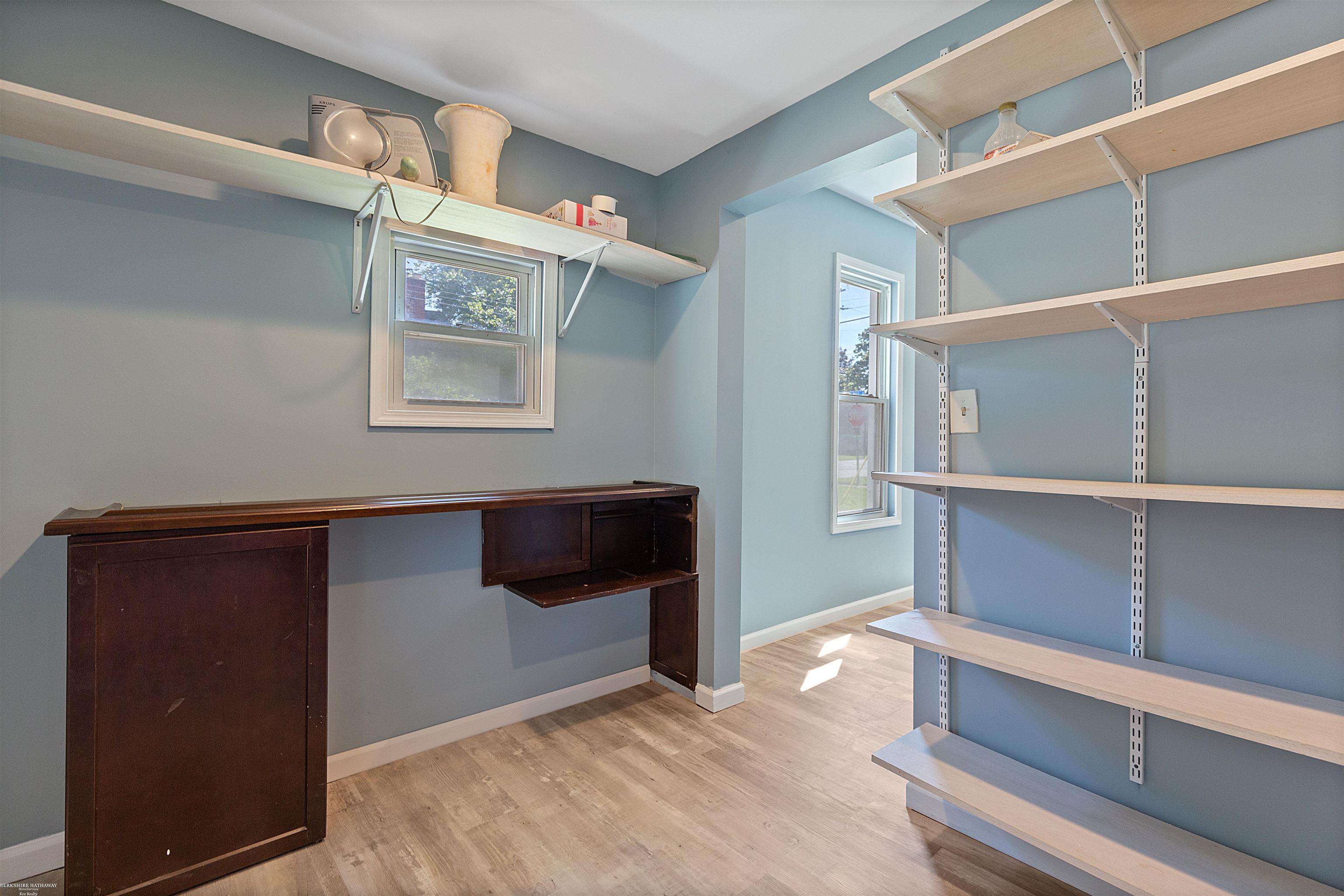 Algonac, Michigan 48001, United States, 3 Bedrooms Bedrooms, ,3 BathroomsBathrooms,Residential,Active,103932