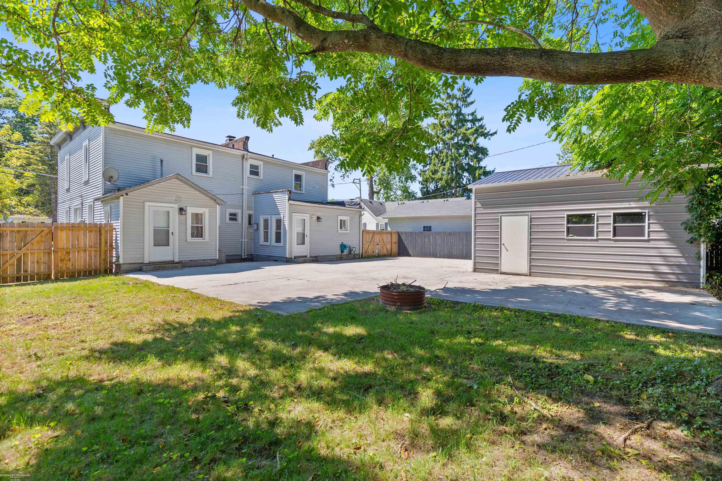 Algonac, Michigan 48001, United States, 3 Bedrooms Bedrooms, ,3 BathroomsBathrooms,Residential,Active,103932