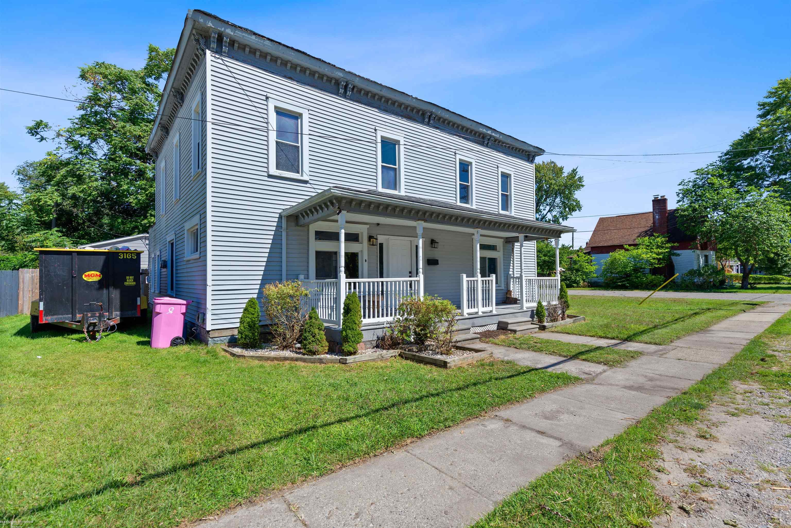 Algonac, Michigan 48001, United States, 3 Bedrooms Bedrooms, ,3 BathroomsBathrooms,Residential,Active,103932