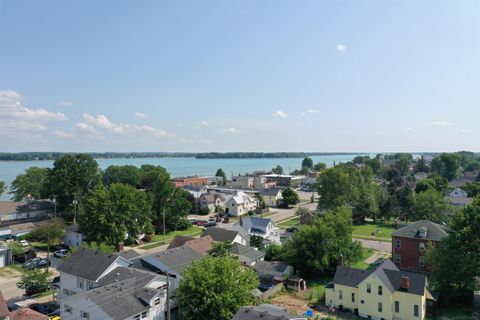 A home in Marine City