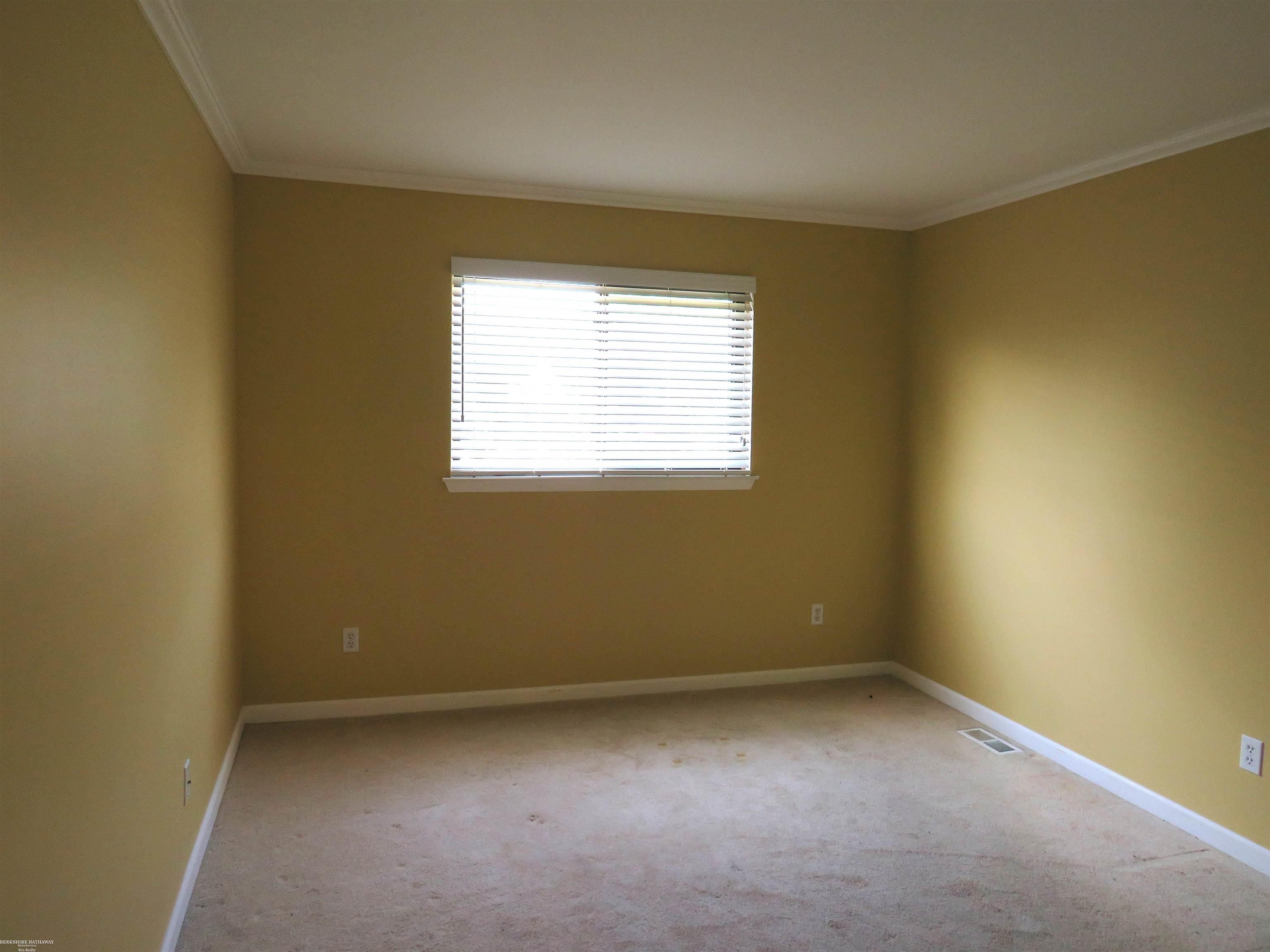 Washington Twp, Michigan 48094, United States, 2 Bedrooms Bedrooms, ,1 BathroomBathrooms,Residential,Active,158993