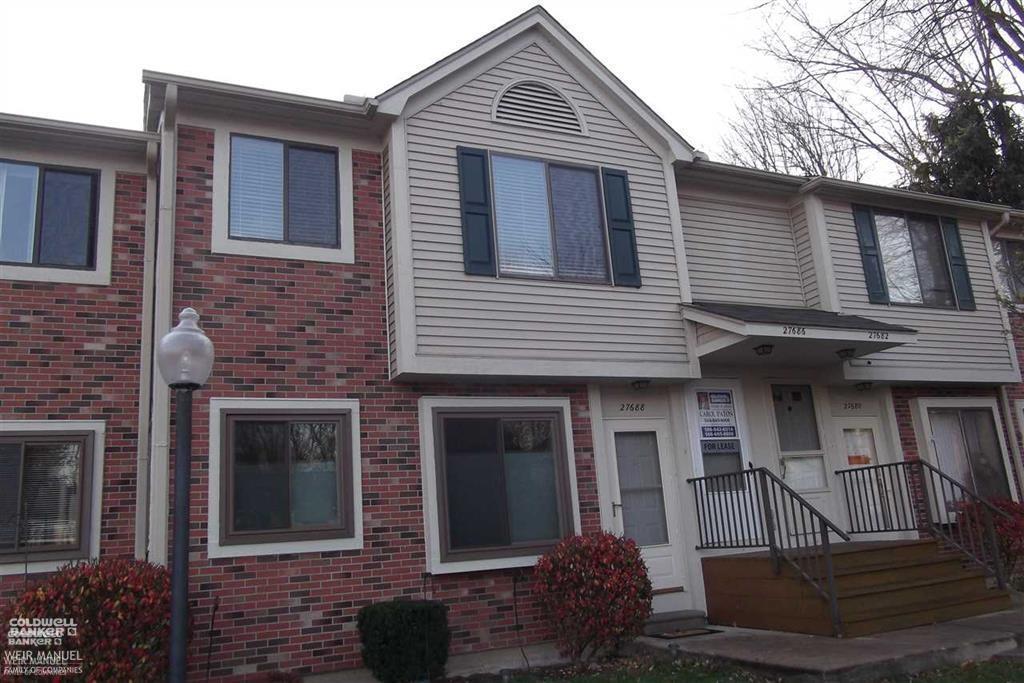 Photo 1 of 8 of 27696 Harrison Woods Lane condo