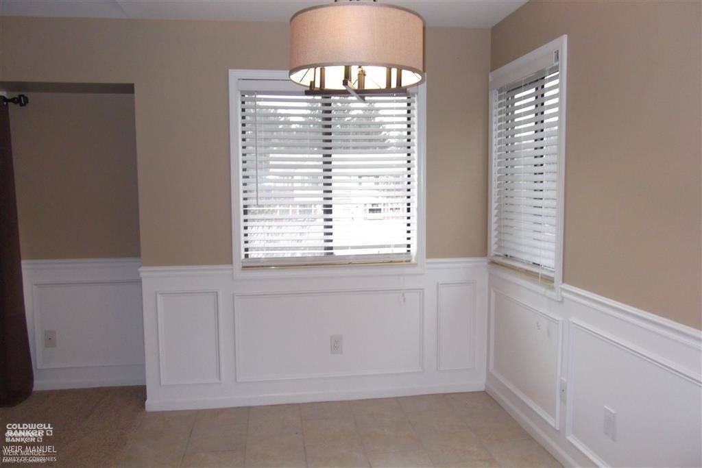 Photo 5 of 8 of 27696 Harrison Woods Lane condo