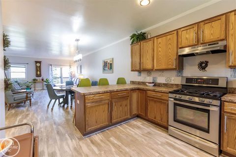 A home in Mount Clemens