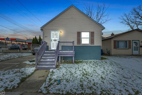 A home in Warren