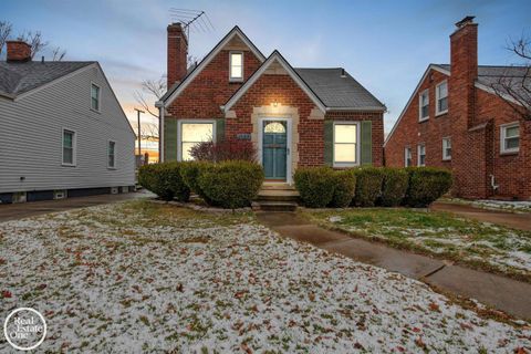 A home in Grosse Pointe Woods