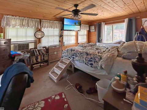 A home in Gladwin
