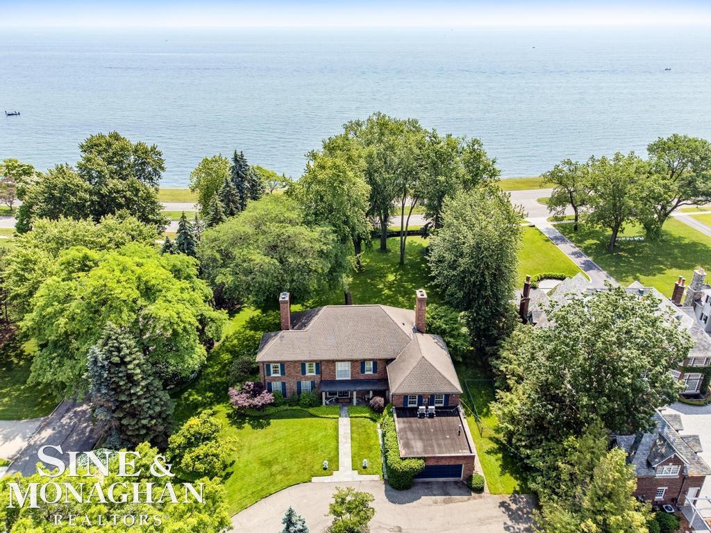 Photo 1 of 75 of 681 Lake Shore Road house