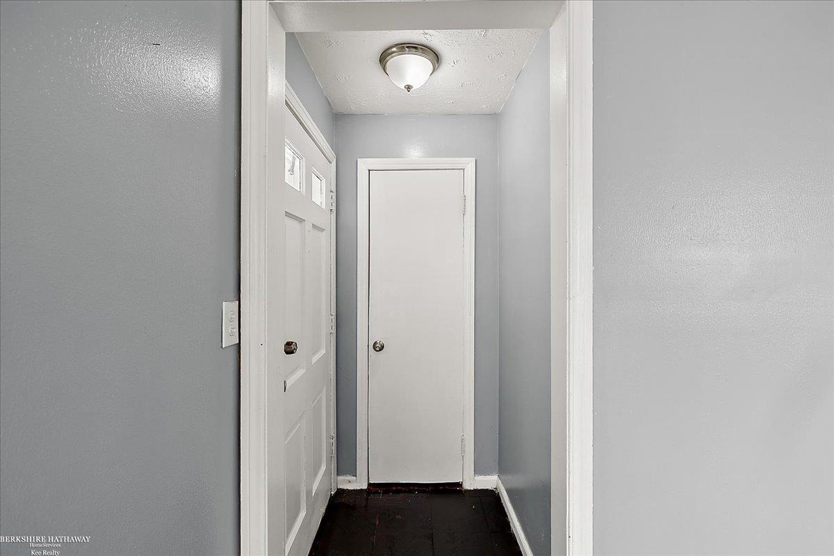 Detroit, Michigan 48224, United States, 3 Bedrooms Bedrooms, ,1 BathroomBathrooms,Residential,Pending,110699