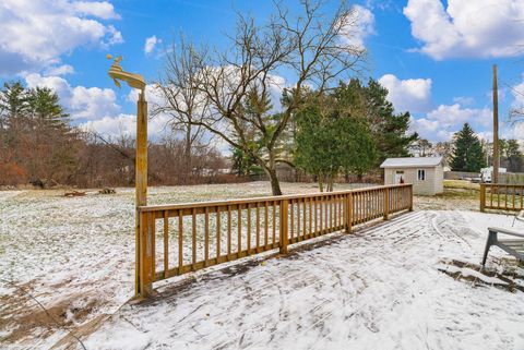 A home in Fort Gratiot