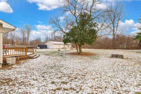 A home in Fort Gratiot