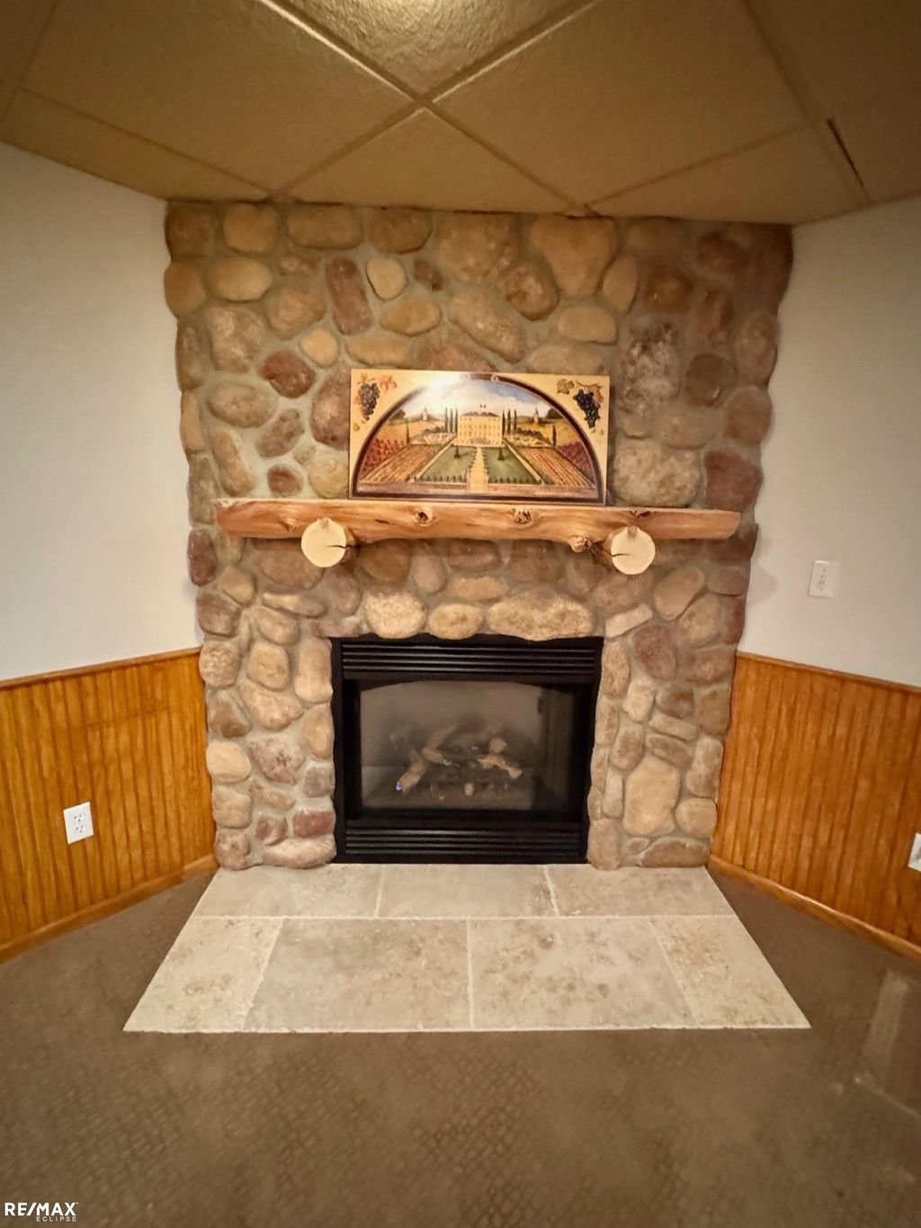 listing image 42