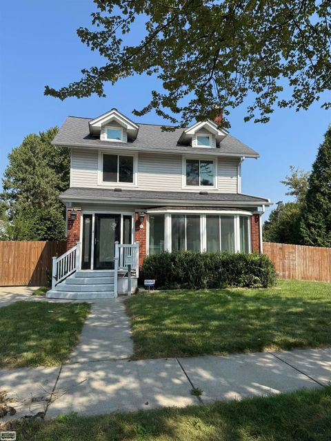 A home in Mount Clemens