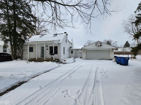 A home in Warren