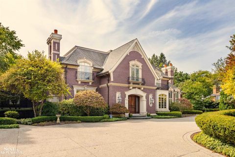 A home in Grosse Pointe Shores