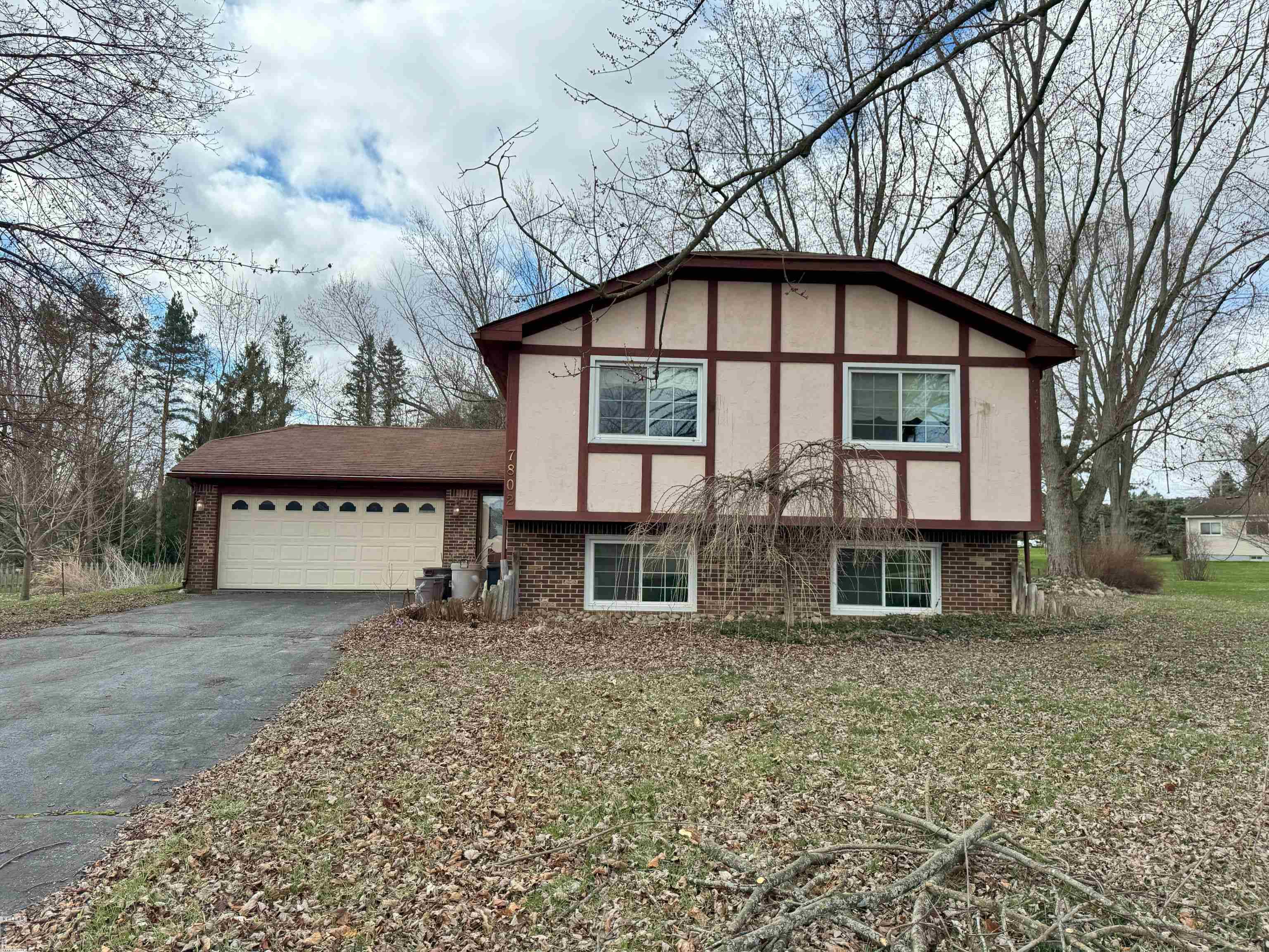 7802 Kay Court