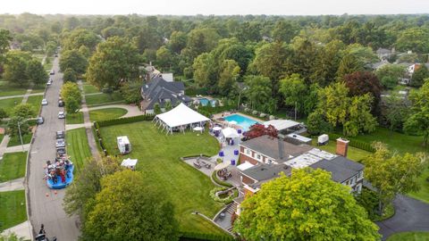 A home in Grosse Pointe Park