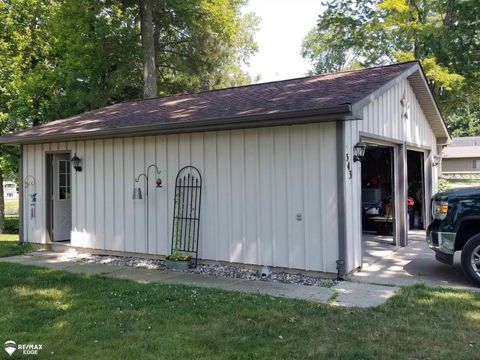 A home in Gladwin