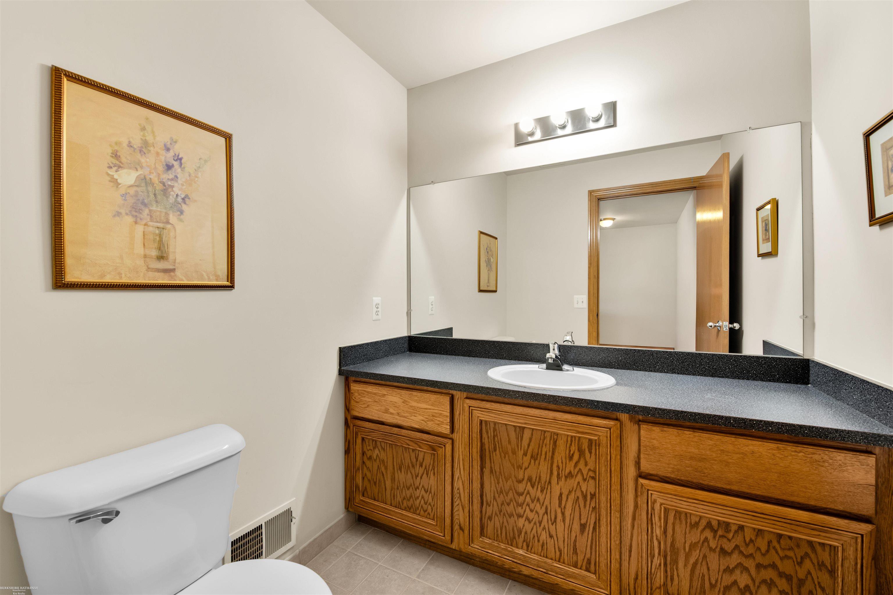 Washington Twp, Michigan 48095, United States, 4 Bedrooms Bedrooms, ,5 BathroomsBathrooms,Residential,Pending,137952