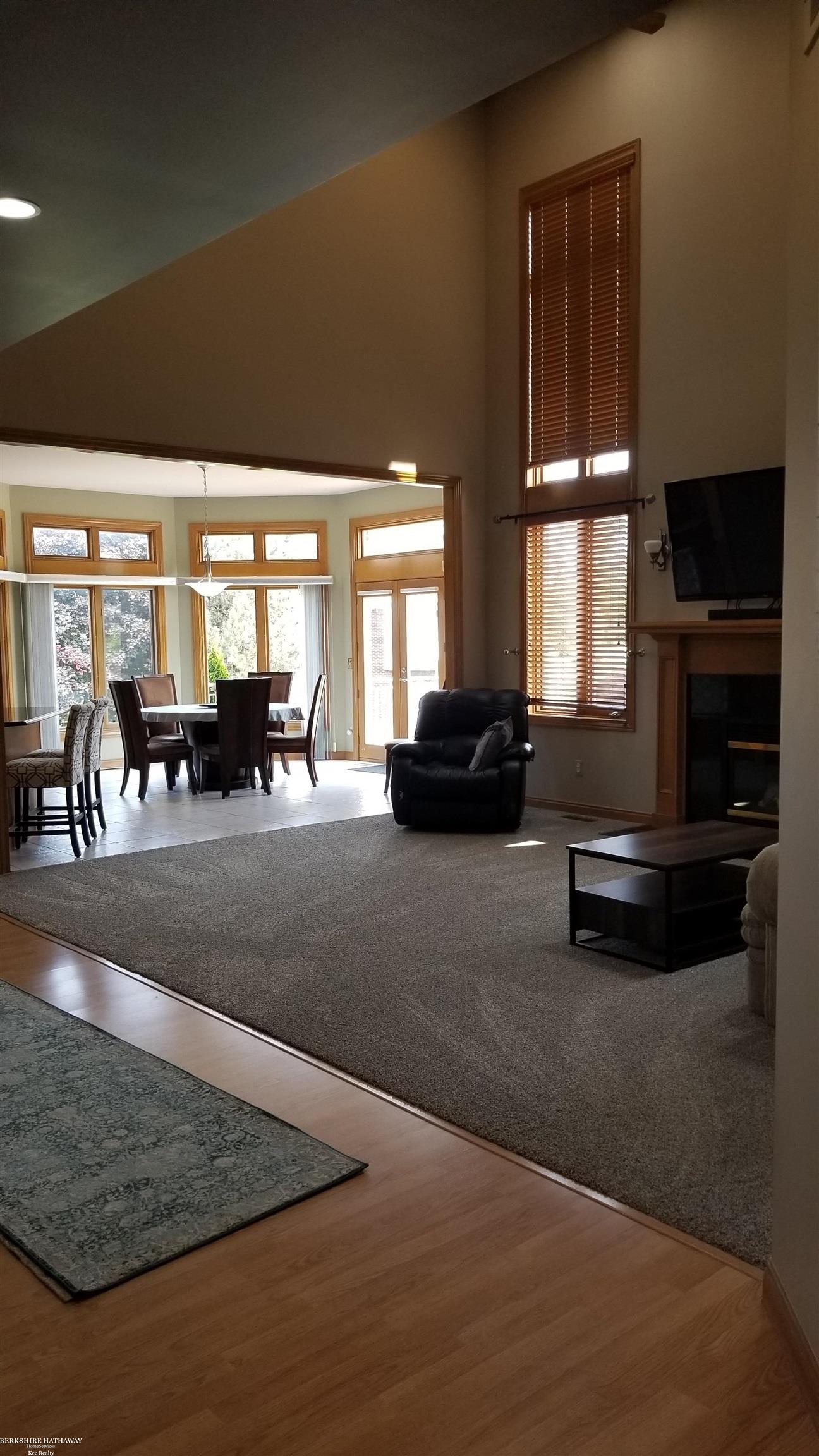 Washington Twp, Michigan 48095, United States, 4 Bedrooms Bedrooms, ,5 BathroomsBathrooms,Residential,Pending,137952