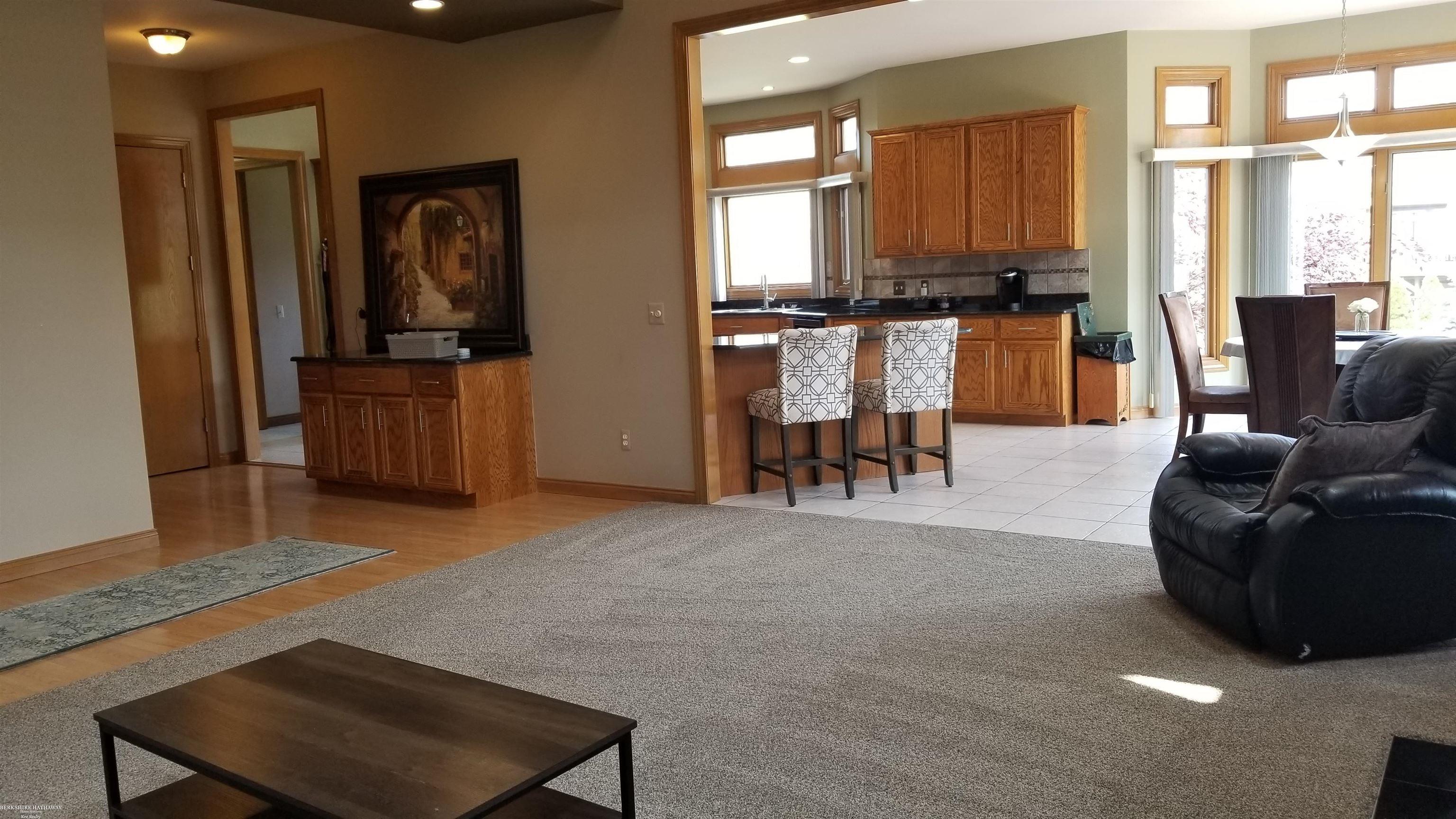 Washington Twp, Michigan 48095, United States, 4 Bedrooms Bedrooms, ,5 BathroomsBathrooms,Residential,Pending,137952
