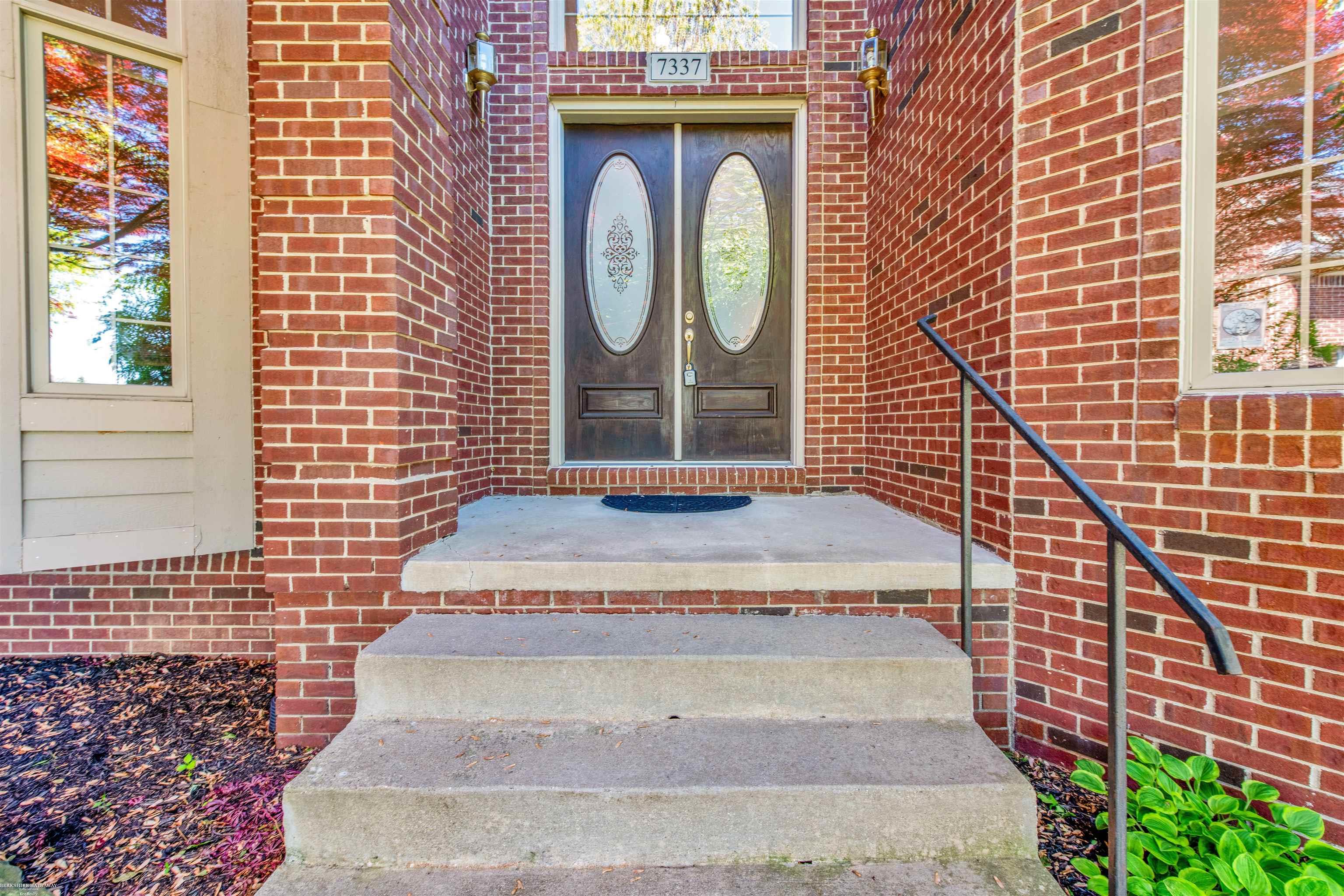 Washington Twp, Michigan 48095, United States, 4 Bedrooms Bedrooms, ,5 BathroomsBathrooms,Residential,Pending,137952