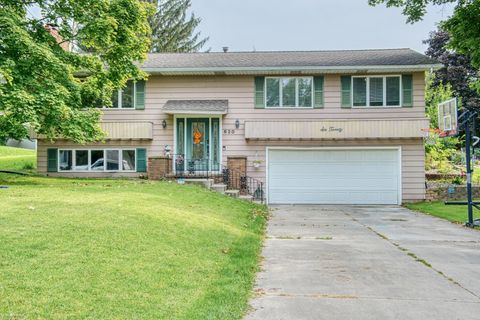 A home in Corunna