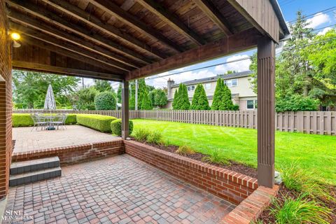 A home in Grosse Pointe Woods