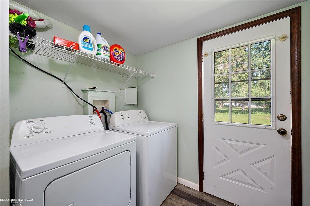 Wolverine Lake, Michigan 48390, United States, 3 Bedrooms Bedrooms, ,1 BathroomBathrooms,Residential,Active,165454