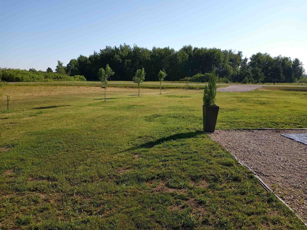 Photo of 1379 Fairfield Way, Gladwin, MI 48624 (MLS # 50176010)