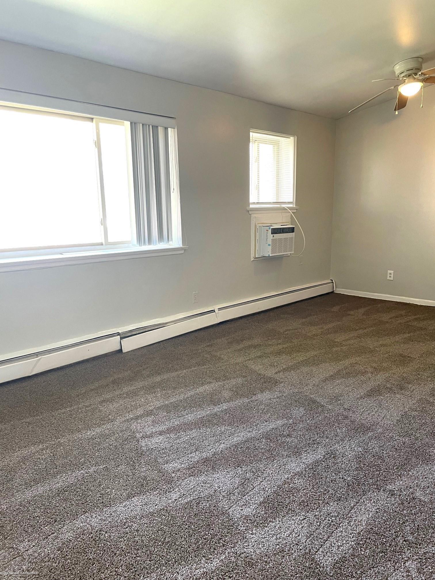 Detroit, Michigan 48219, United States, 2 Bedrooms Bedrooms, ,1 BathroomBathrooms,Residential,Active,130206