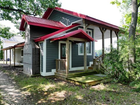 A home in Otter Lake